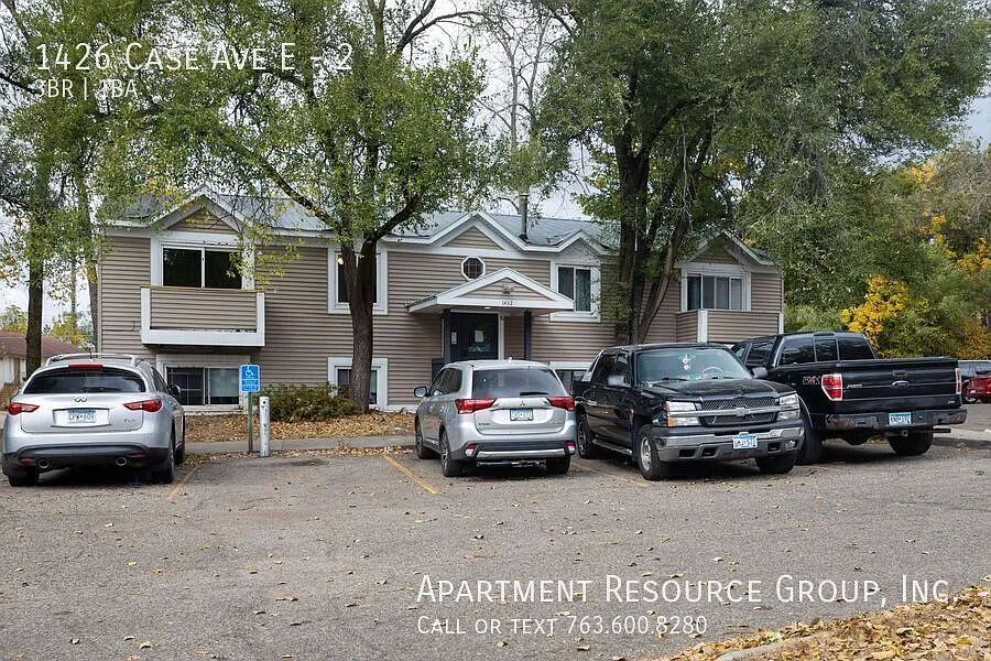 Building Photo - 1426 Case Ave E #2