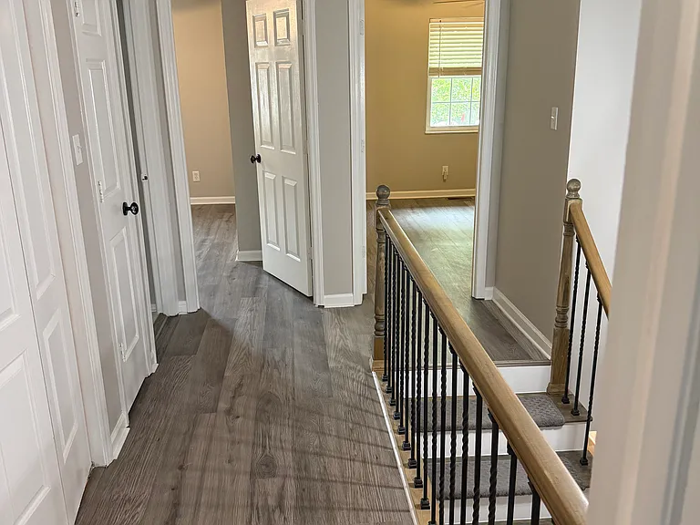 7714 Village Dr — Photo 9