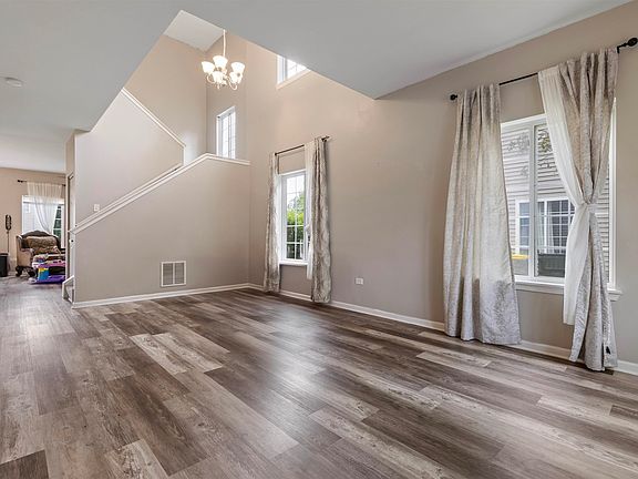 4th image of 2652 Cesario Dr
