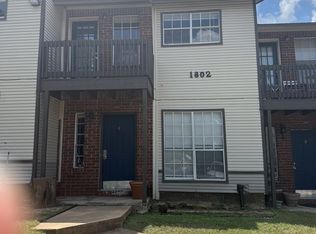 1802 River Crossing Cir APT C, Austin, TX 78741