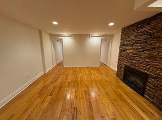 212 E 35th St #A, New York, NY 10016
