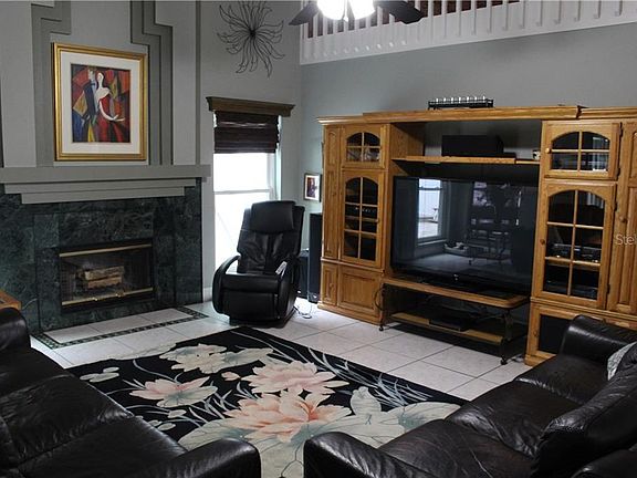 5th image of 638 Whittingham Pl