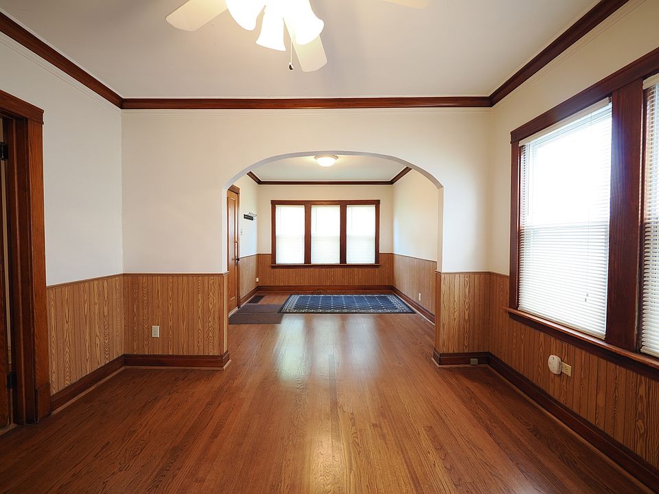 Living room/Front room