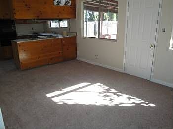 5th image of 7808 Landale Ave