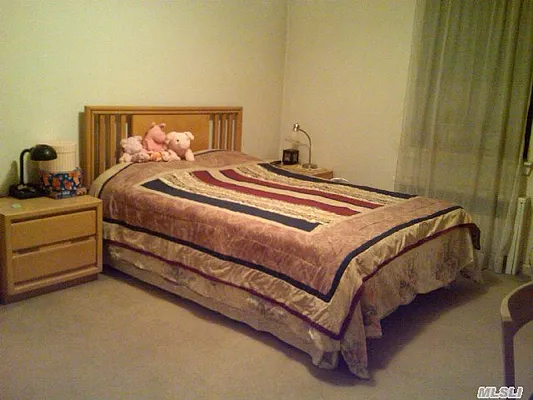 Sold by Douglas Elliman | media 18