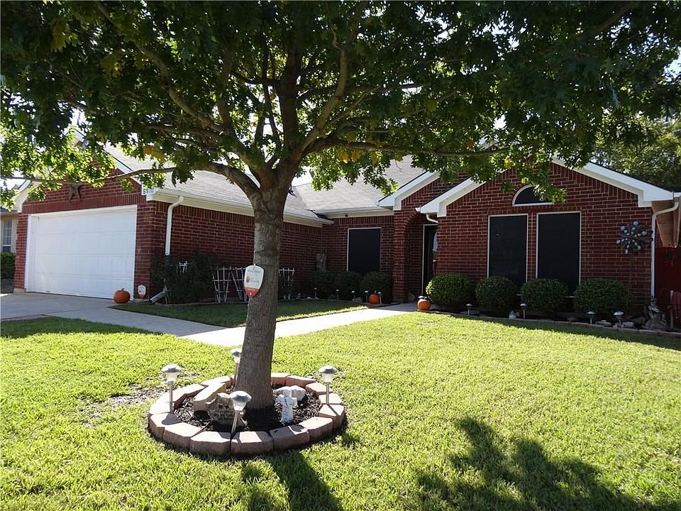1st image of 5910 Summerfield Dr