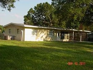 3rd image of 7607 N Howard Ave