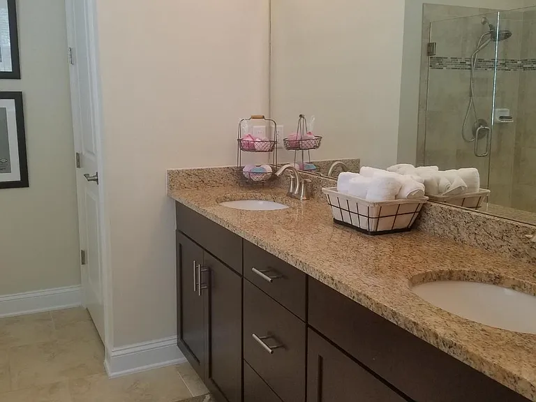 14426 Garden Gate Dr — Photo 16