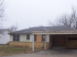 1114 S Russell St, Skiatook, OK 74070