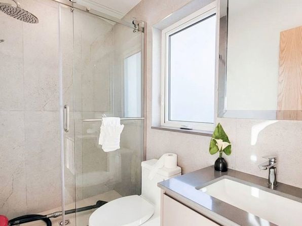 1 bedroom rental in West Vancouver — photo 3