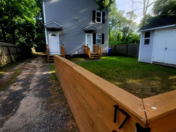 Otis Ct, 15-17 Otis Ct, Springfield, MA 01119