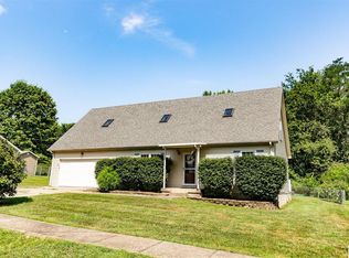 217 Scarlet Ave, Radcliff, KY 40160