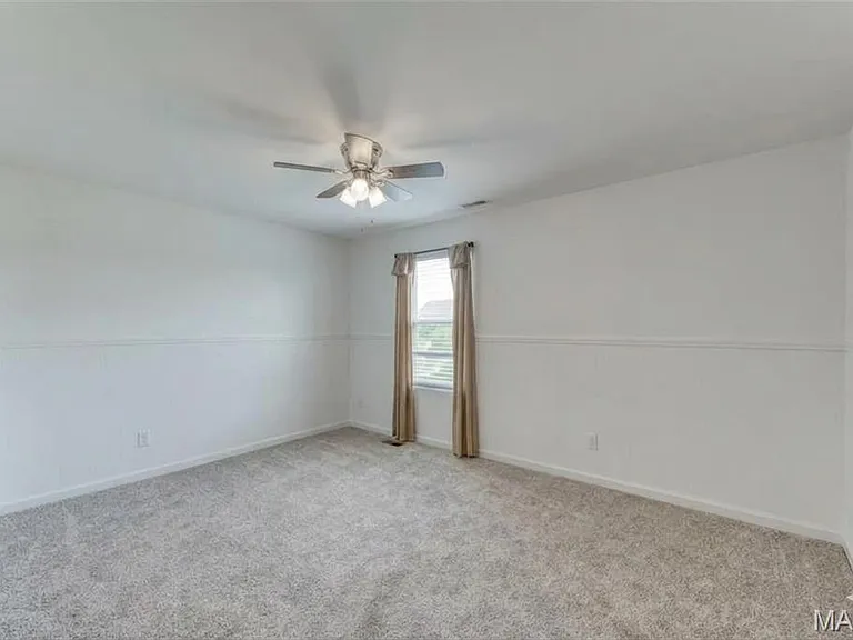 1824 English Oak Dr — Photo 15