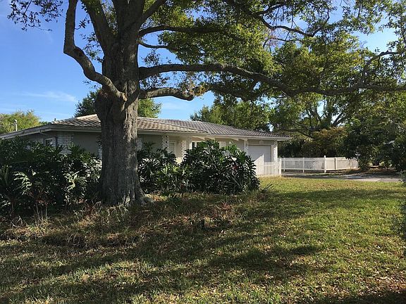 2nd image of 1440 Teresa Dr