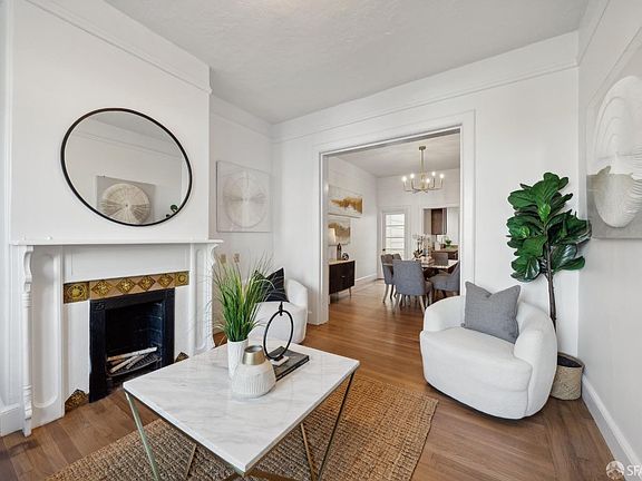 4th image of 247 Cumberland St