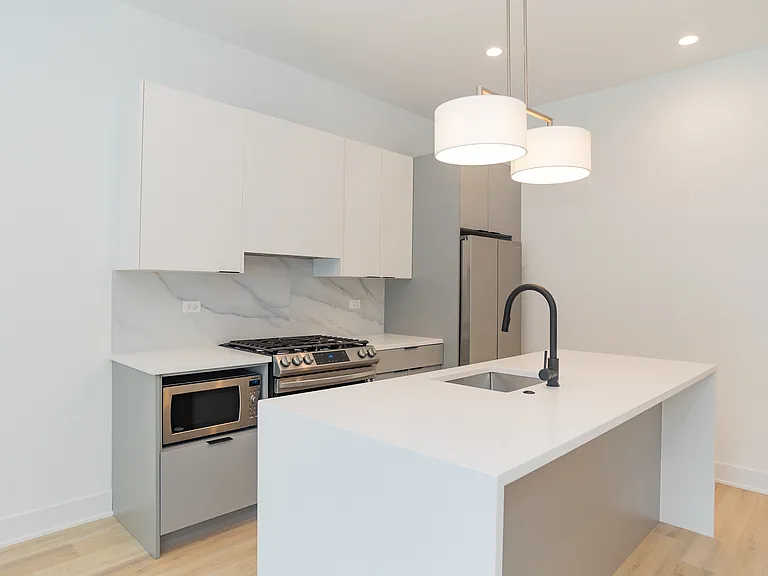 The Aura Apartments — Photo 31