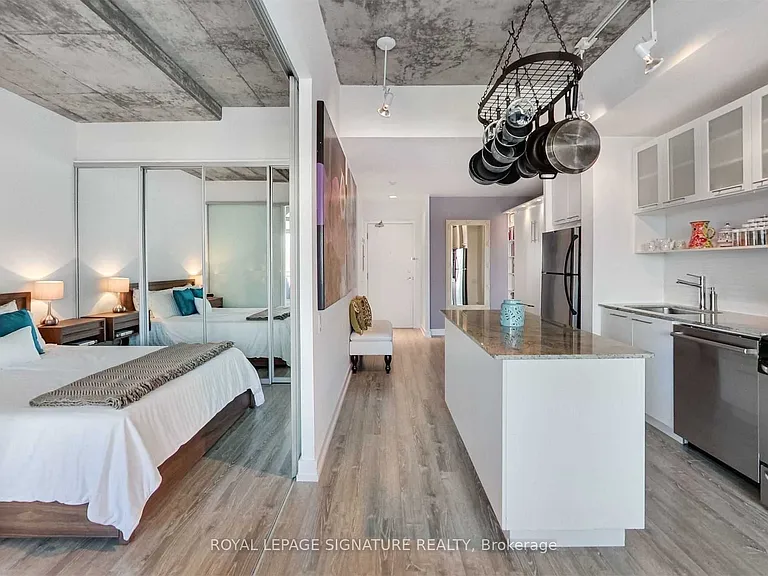 66 Portland St #610 — Photo 8