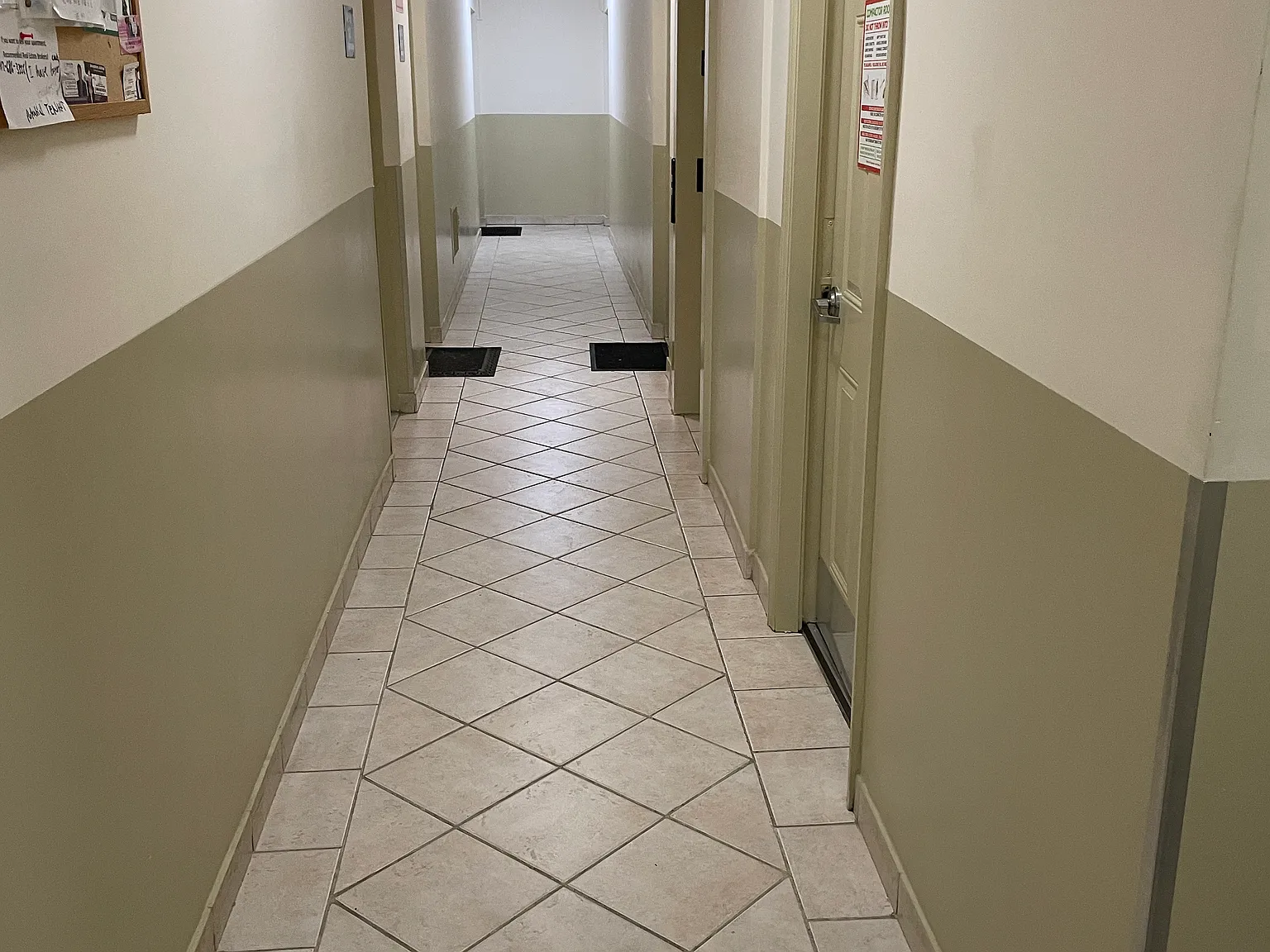 2 bed, 600 sqft, $2,200 — Photo 3