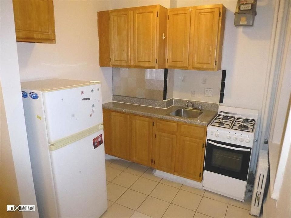 1st image of 219 Avenue A APT 2FN