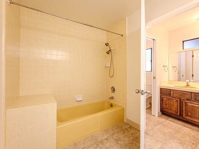 327 Clarkin Ct — Photo 17