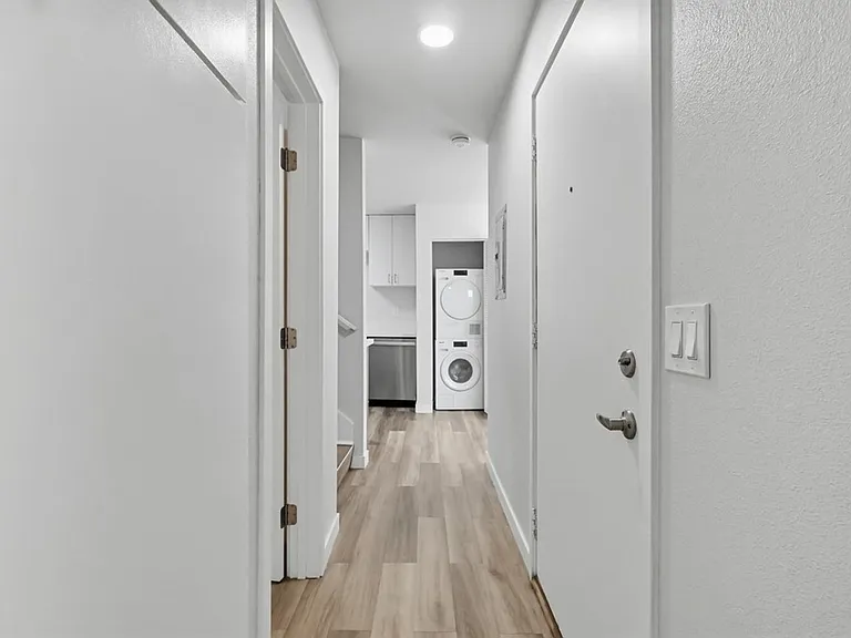 25829 Viana — Photo 39