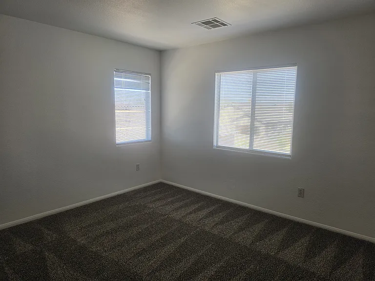 6807 Baby Jade Ct — Photo 15
