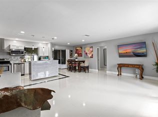 8517 NW 57th Ct, Fort Lauderdale, FL 33321