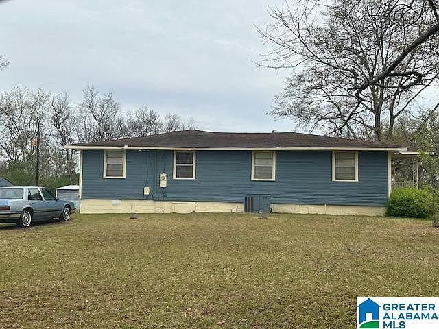 2nd image of 3175 Crest Oval Mountain Rd