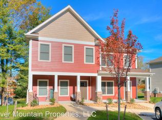 200 Uptown Trl, Blacksburg, VA 24060