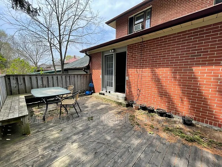 97 Wood St #1 — Photo 11