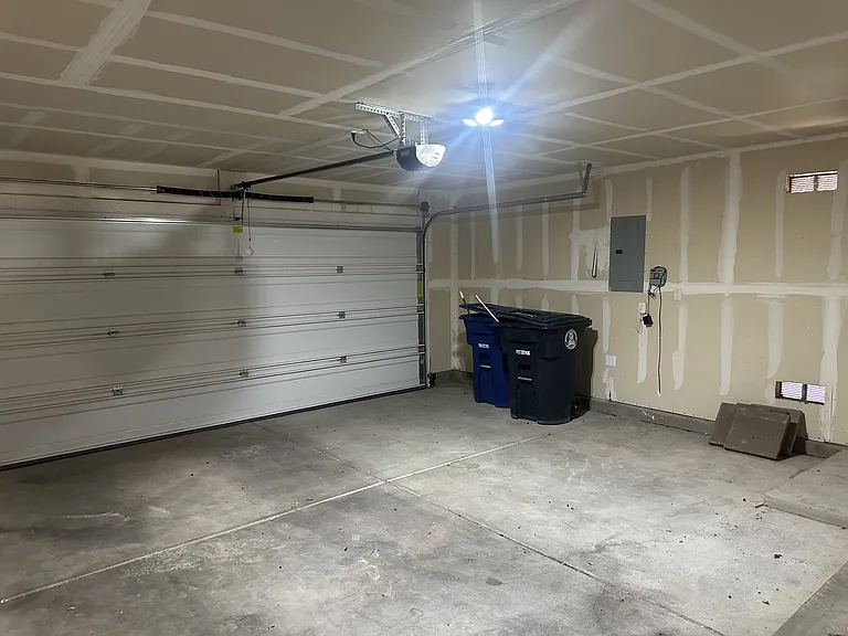 10809 Fort Point Ln NE — Photo 21