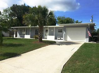 348 Tihami Rd, Venice, FL 34293