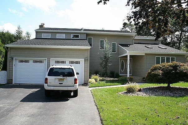 1st image of 1056 Sheila Dr