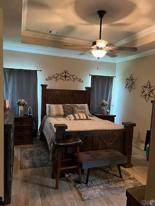 4 bed, 1946 sqft, $2,200 — Photo 4