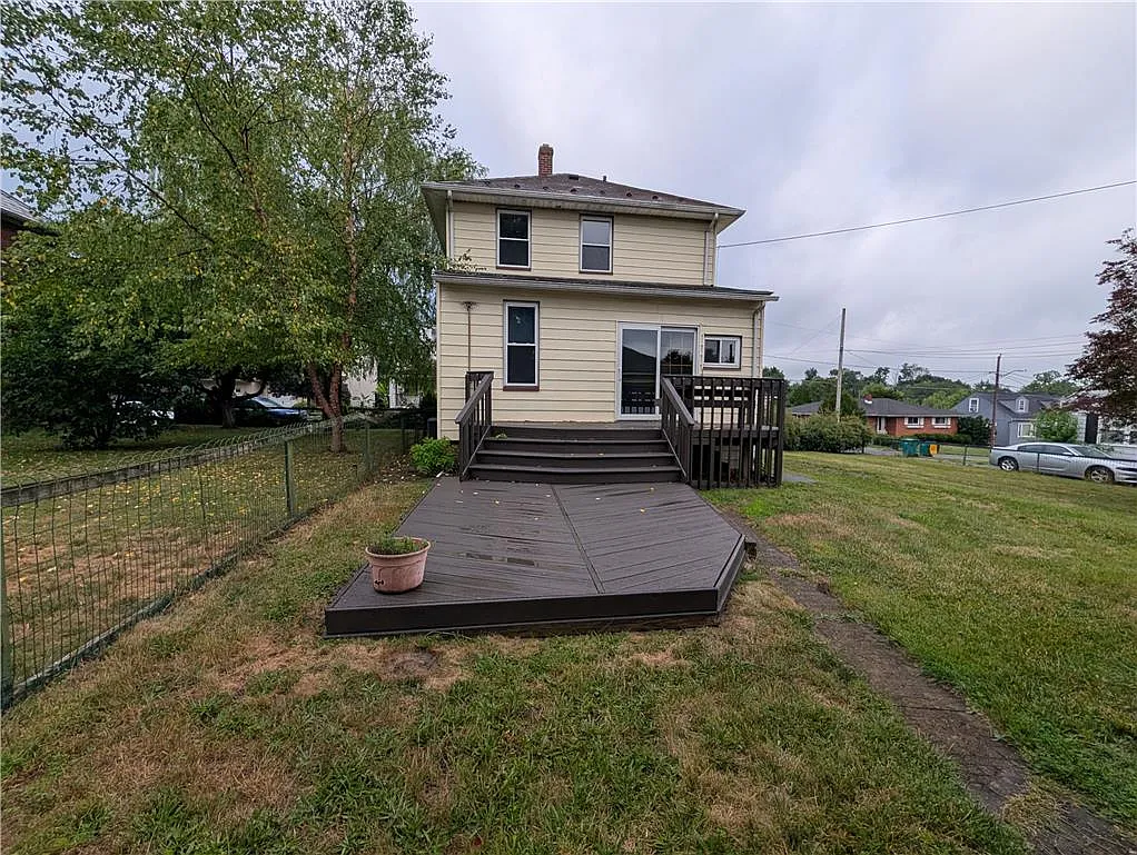 2 bed, 1.5 bath, 1646 sqft, $2,000 — Photo 3