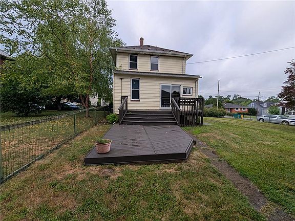 3rd image of 113 Ackerman St
