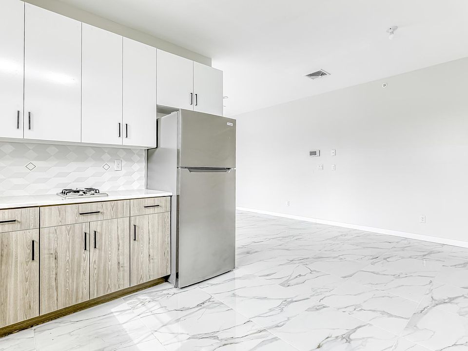 127 Spring St Monroe NY Zillow