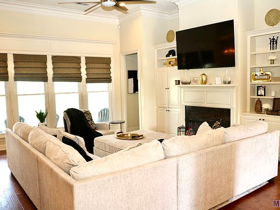 3rd image of 40571 Pelican Point Pkwy