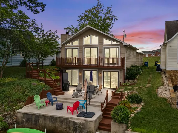 200 Lane 150 Hamilton Lk, Hamilton, IN 46742