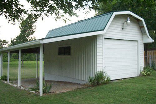 barn/garage and carport