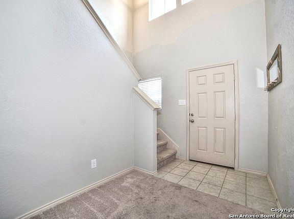 2nd image of 1545 Gateshead Dr