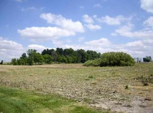 2589 E Metz Rd, Angola, IN 46703