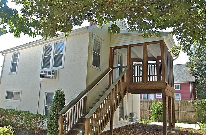 1st image of 66 Sussex St #B
