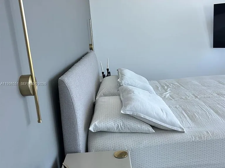 18975 Collins Ave #4705 — Photo 27