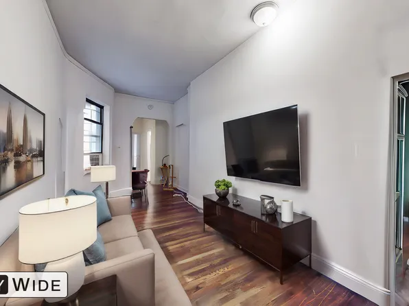 234 East 52nd Street image 1 of 7