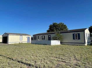 115 Linden Dr, Log Lane Village, CO 80705