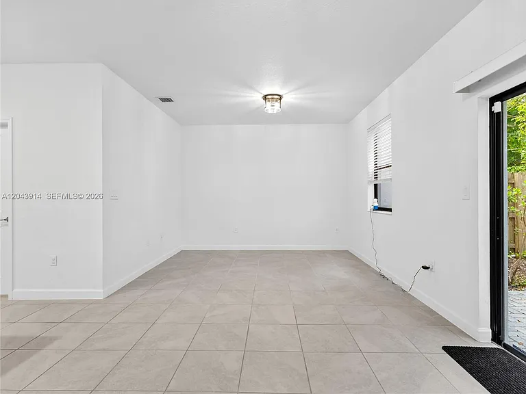 28562 SW 134th Ct — Photo 27