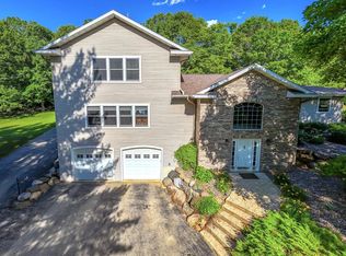 N2310 Wenham Rd, Fort Atkinson, WI 53538