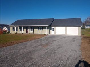 4 Keuka View Estates Rd, Penn Yan, NY 14527