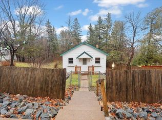 1612 N 7th Ave E, Duluth, MN 55805